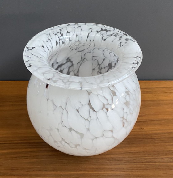 Image 1 of Jarrón blanco de los años 70