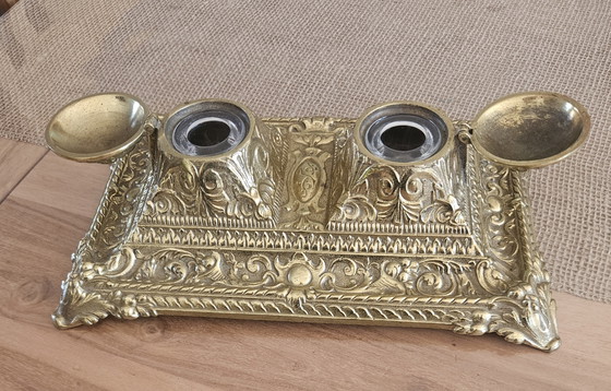 Image 1 of Antique French double desk inkwell – D.L. n°9 Déposé – Cast bronze with gilding, ca. 1880–1890