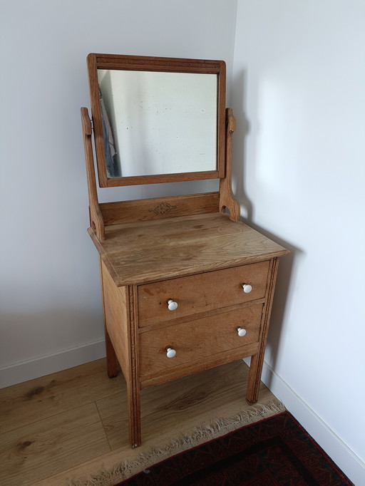 Wooden dressing table