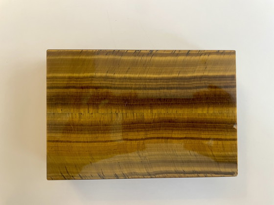 Image 1 of Schatulle aus Tigerauge mit Echtsilber Scharnier Juweliersarbeit