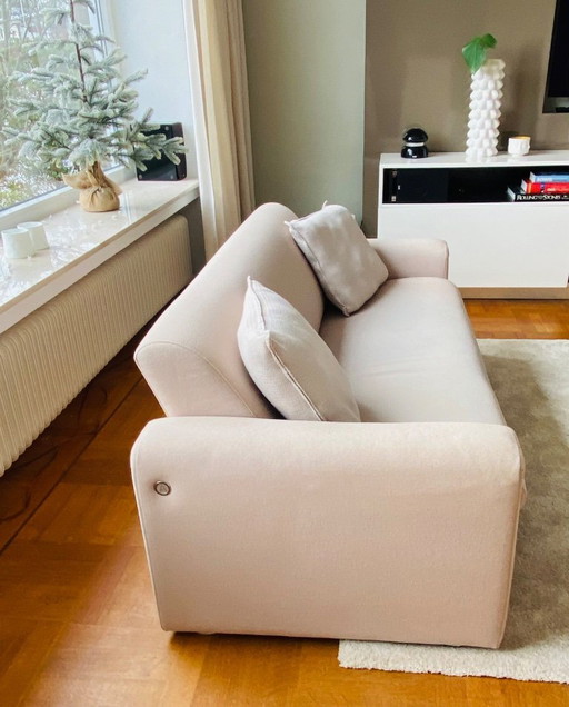 Artifort 2,5-zits bank, C691/7, nieuwprijs €2655,00