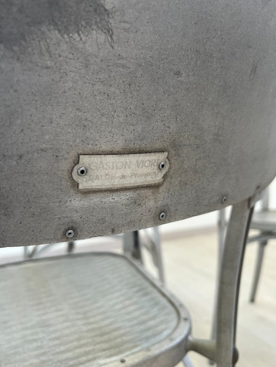 Image 1 of Aluminiumstühle - Avec-Plakette « Gaston Viort - Salon de Provence »