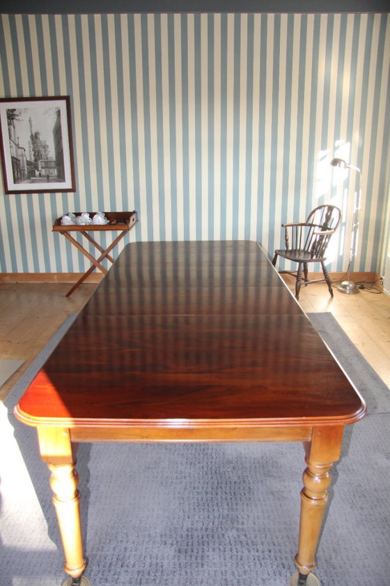 Image 1 of Victorian mahogany folding dining table by Eichholtz