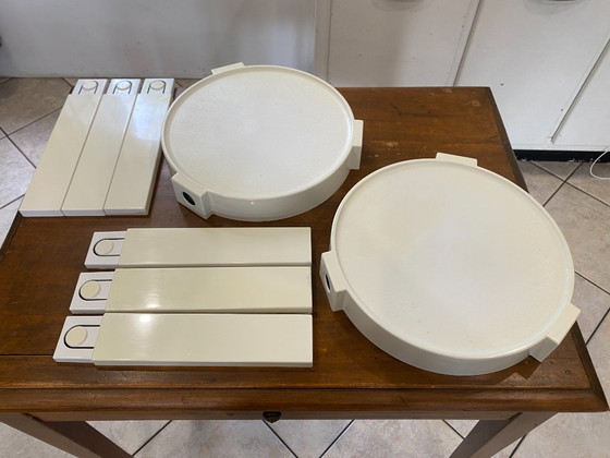 Paire De Tables Basse Appoint Chevet Gigogne Ronde Marc Held Pour Prisunic 1970 – Plastic (photo 3 of 15)