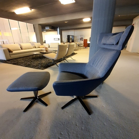 Image 1 of bert plantagie Zyba fauteuil met poef