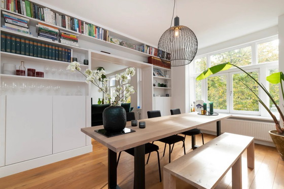 Image 1 of Stijlvolle eettafel met zitbank (80cm x 260cm)