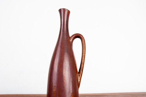 Image 1 of Bruin geglazuurde keramische vaas en kan door Gunnar Nylund voor Rörstrand Zweden 1960.