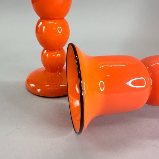 Image 1 of Set Art Deco “Tango” vazen – oranje met zwarte rand – ca. 1920–1930, Loetz Wwe. / Michael Powolny