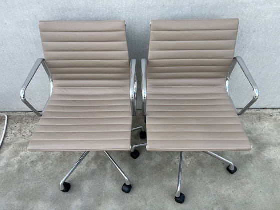 Image 1 of 2x Sedia da ufficio Vitra Eames EA117