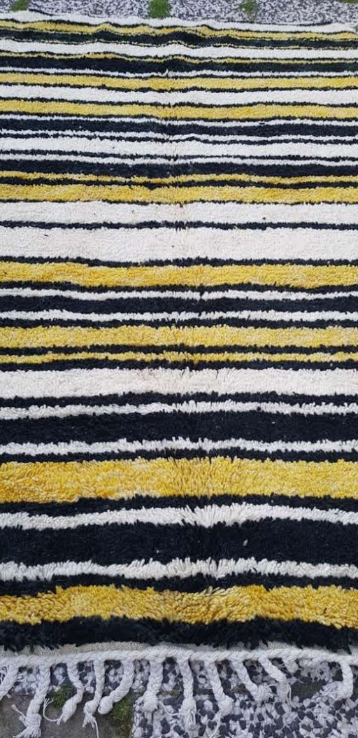 Hand-knotted Berber wool rug 248x159cm
