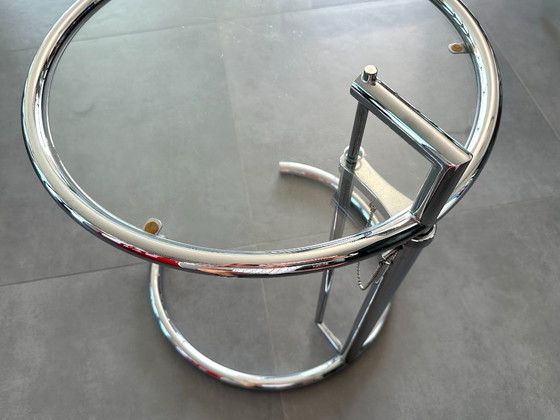 Table d'appoint originale Eileen Gray E 1027 – ClassiCon, Tables d'appoint, Chrome (photo 2 of 6)