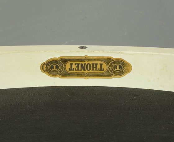 Image 1 of 2 klassieke crèmekleurige Thonet-stoelen model 644 PV met amandelgroene fluwelen bekleding van Hanno von Gustedt, jaren 60