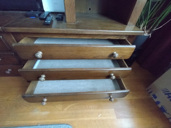 Image 1 of Kombination aus Holzkommoden und -schränken