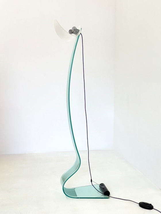 Image 1 of Lampada da terra dal design vintage di Sothis con base in vetro e paralume in vetro bianco