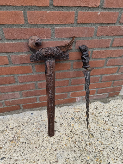 Antique dagger