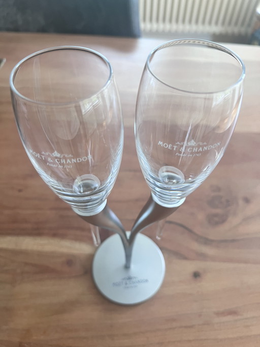 Moët & Chandon champagne flutes/glasses
