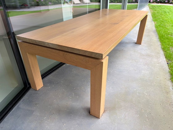 Image 1 of Mesa de comedor de roble