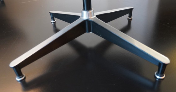 Image 1 of Herman Miller Eames Loungesessel + Ottoman