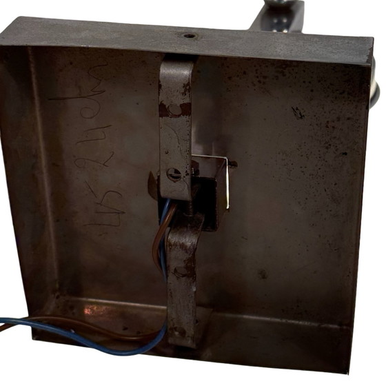 Image 1 of Art deco - Gispen - Lampada da parete con vetro opalino e montatura cromata - Stepped / trapkap