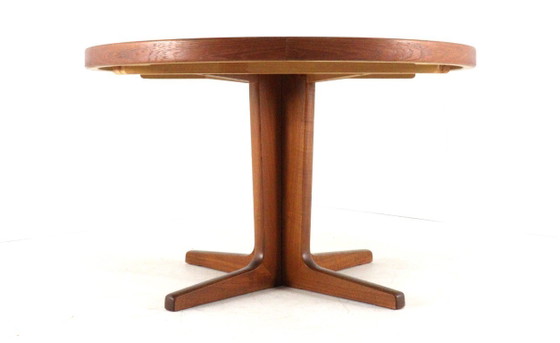 Image 1 of Danish design vintage round dining table extendable dining table