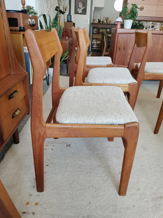 Image 1 of Ensemble vintage de 6 chaises de salle à manger danoises en teck