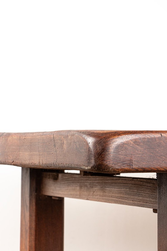 Image 1 of Grote brutalistische eettafel van massief iepenhout, in de stijl van Olavi Hanninen, 1960.