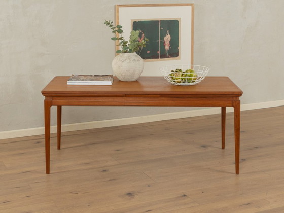 Couchtisch aus den 1960er Jahren – Couchtische, Wood (photo 5 of 12)
