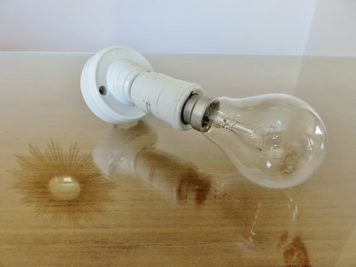 Minimalistische wandlamp van porselein, art deco, Frankrijk, jaren 30-40