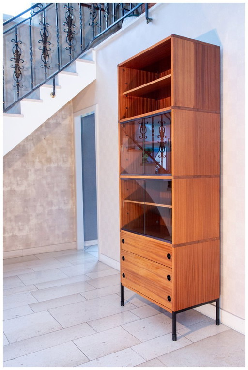 Mobiliario modernista de A.R.P. Guariche, edición Minvielle, 1960