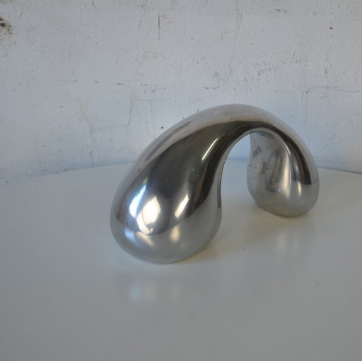 1x biomorphic sculpture object
