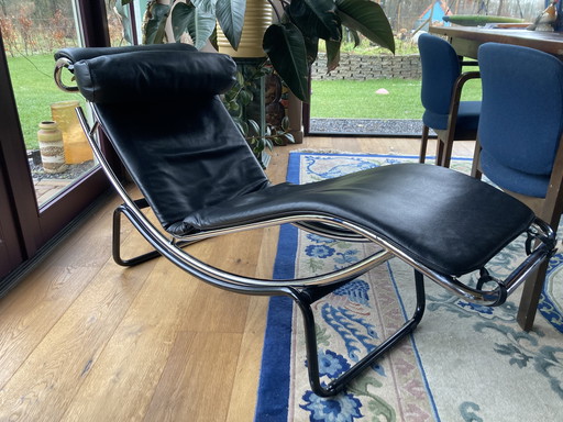 Replica LC4 Le Corbusier Chaise Longue