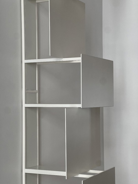 Coppia di Librerie BUKVA – Victor Vasilev per Living Divani – Bianco – Metal (photo 4 of 6)