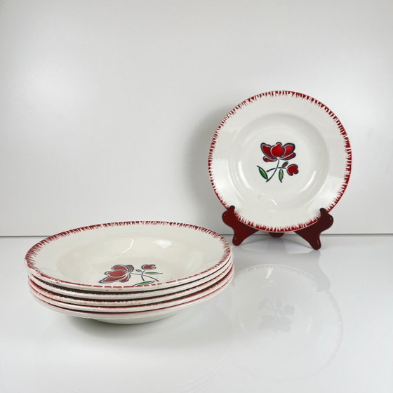 Image 1 of Set of 6 porcelain soup plates, Badonviller, red flower, 1950