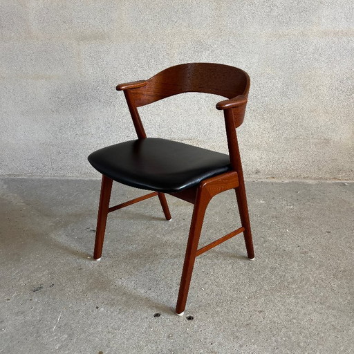 8 sedie da pranzo modello 32 di Kai Kristiansen – eetkamerstoelen, Wood (photo 2 of 11)