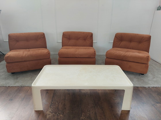 Image 1 of 3 Amanta armchairs by Mario Bellini for C&B Italia (reupholstered)