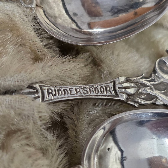 Image 1 of Hollandse zilveren theelepels in cassette, 1e helft 20e eeuw