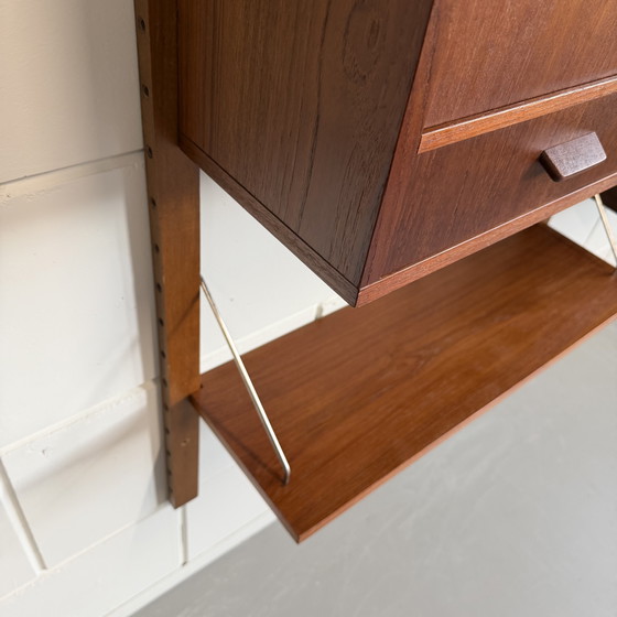 Armadi a muro vintage, Teak, Danese – Wood (photo 11 of 15)