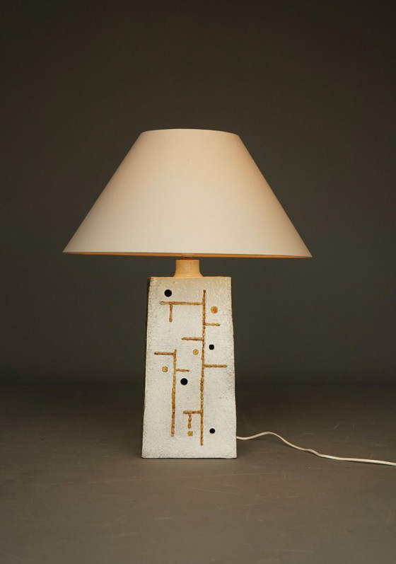 Mid-Century Ceramic Table Lamp With Abstract Design, 1970s (photo 2 of 16)