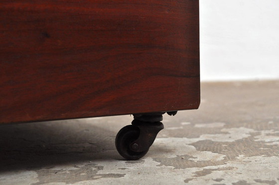 Image 1 of Antico mobiletto con anta a rullo in mogano, anni 1880