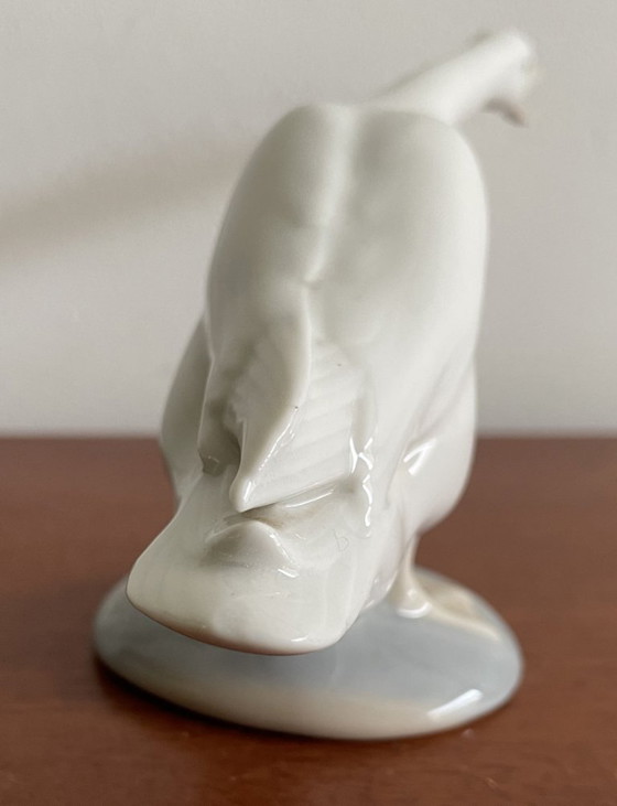 Image 1 of Lladró - Figurine en porcelaine Oie modèle 4661 conçue par Fulgencio García en 1970