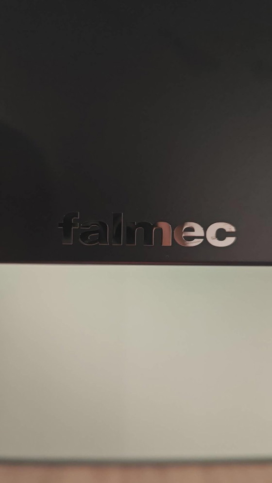 Falmec Spazio 180BL Zwarte Design Afzuigkap - Showroommodel – Keukenaccessoires, Glass, Metal (photo 7 of 9)