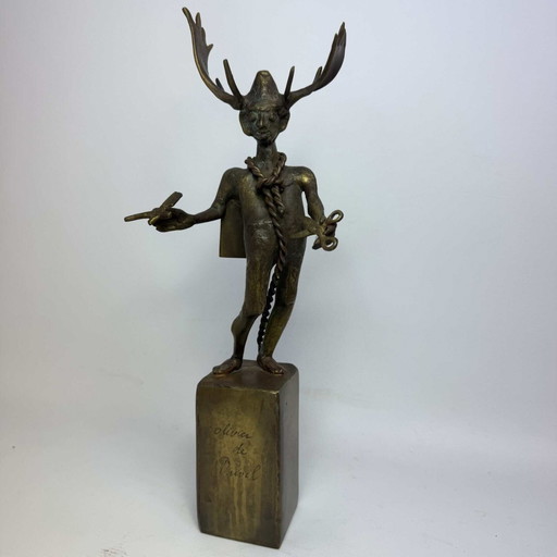 Scultura in bronzo ‘Olivier The Devil’ di Jef Claerhout