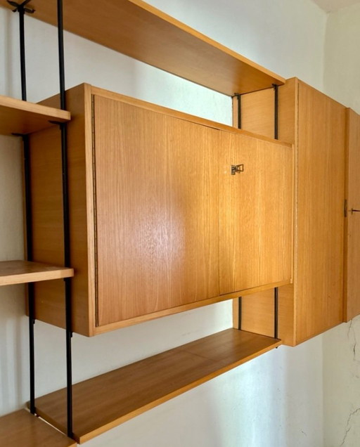 Sistema di mobili Omnia String anni '60