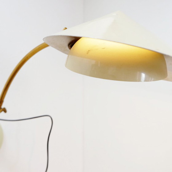 Image 1 of Lámpara de sobremesa o aplique Milano de Stilux en lacado blanco crema con detalles en latón