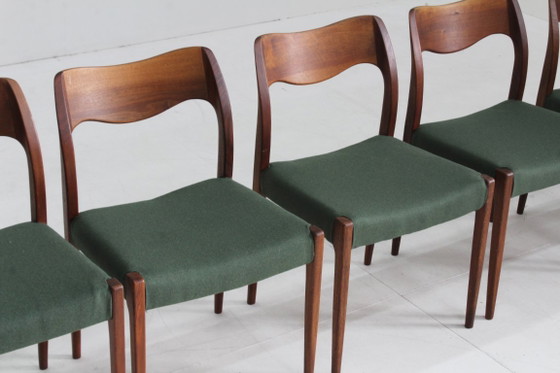 Image 1 of 6 chaises de salle à manger vintage Niels Moller modèle 71