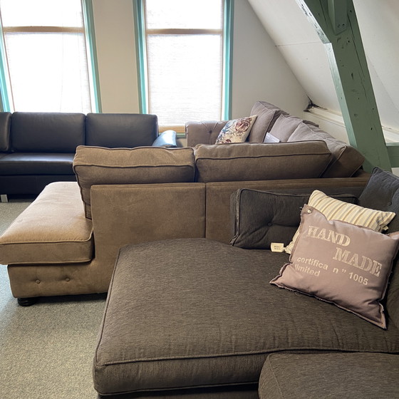 Image 1 of San Remo Casia