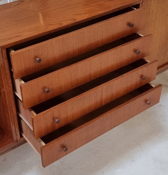 Mid Century Sideboard – Buffetschränke, Wood (photo 10 of 28)