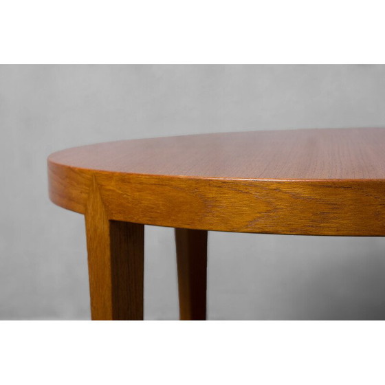 Image 1 of Vintage round teak coffee table by Severin Hansen for Haslev Møbelsnedkeri, 1960