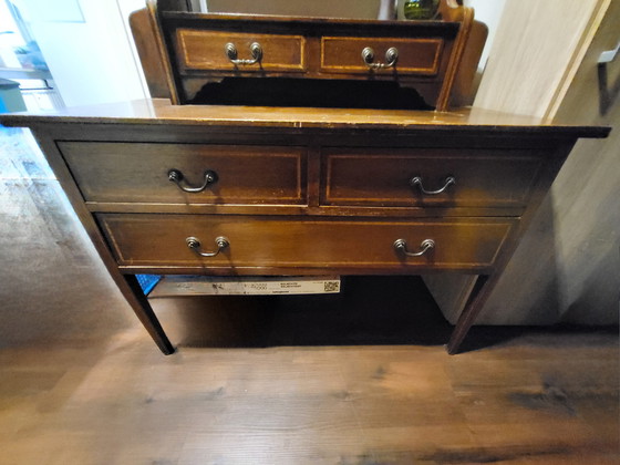 Image 1 of Tocador victoriano antiguo