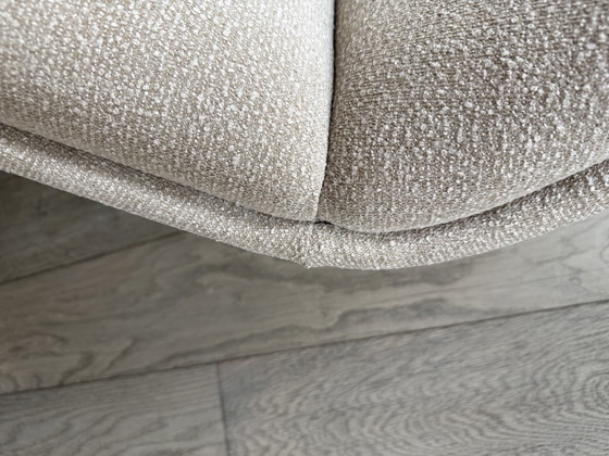 Image 1 of Artifort F510